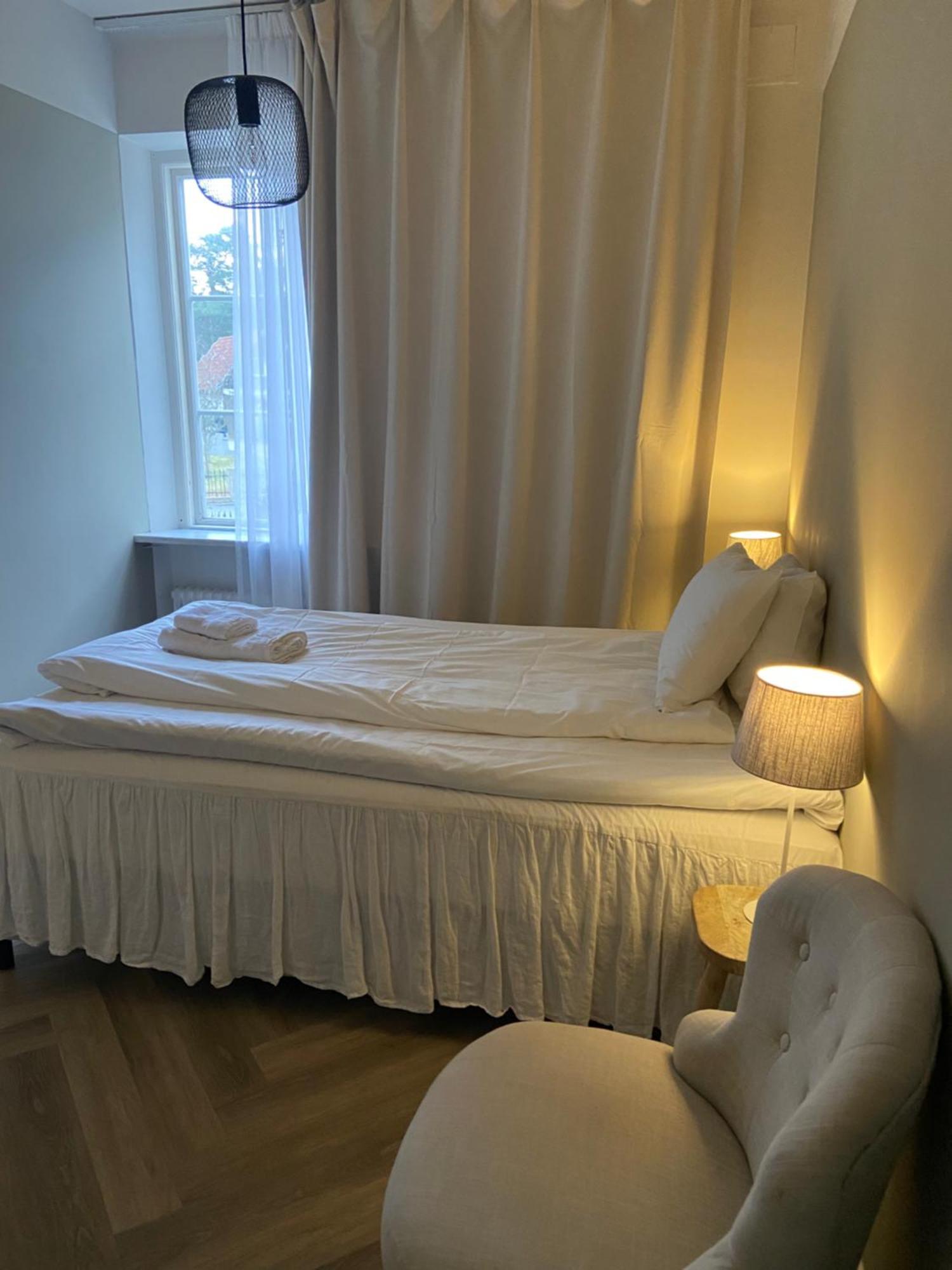 Our House Bed & Breakfast Ystad Ngoại thất bức ảnh